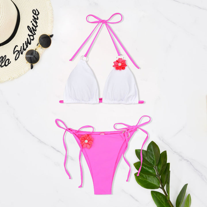 Ladies triangle bikini with decorative flowers Mune Fashion