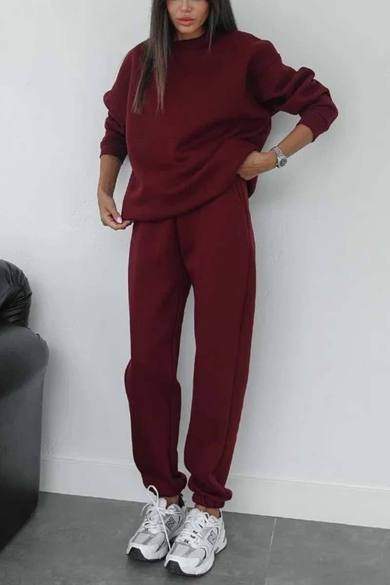Women's minimalist cozy set made of heavy French terry with wide crew neck sweater and straight joggers Mune Fashion