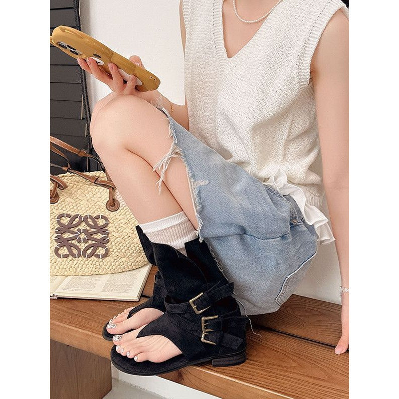Women Sandals-Ankle boots made of suede with toe strap and decorative buckle straps Mune Fashion
