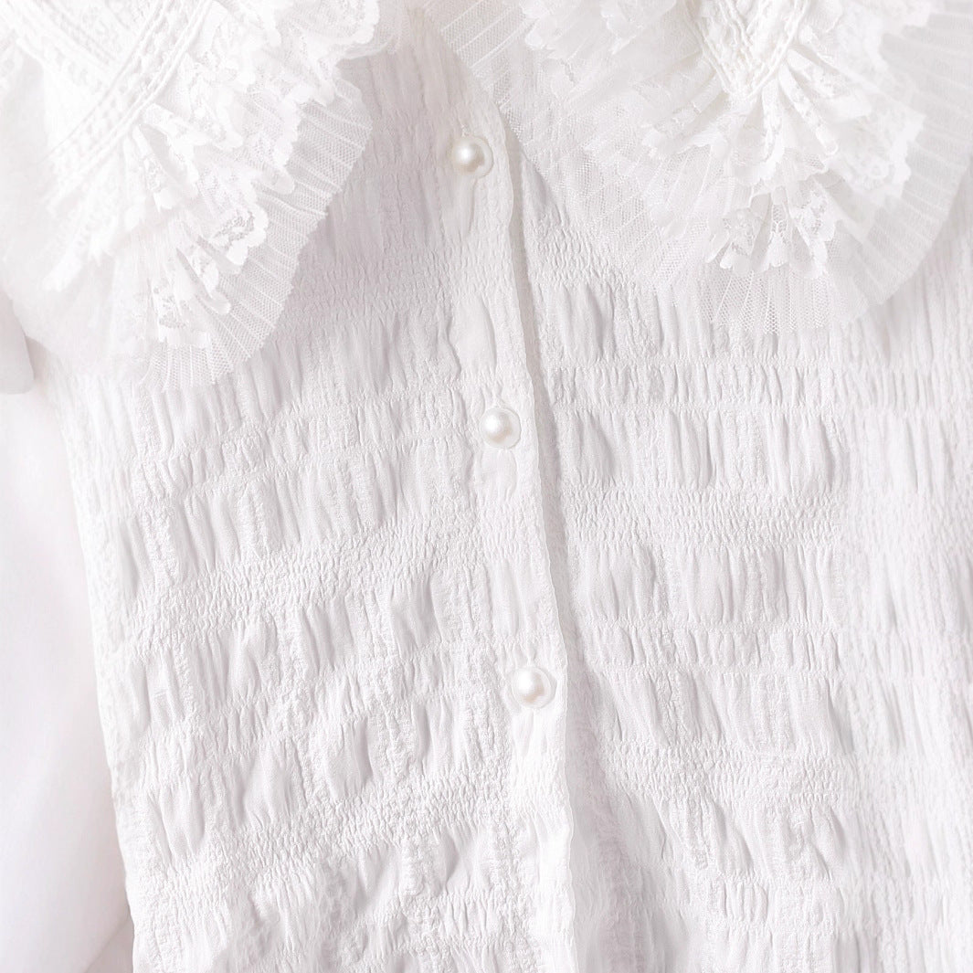 Women’s blouse with voluminous ruffled collar Mune Fashion