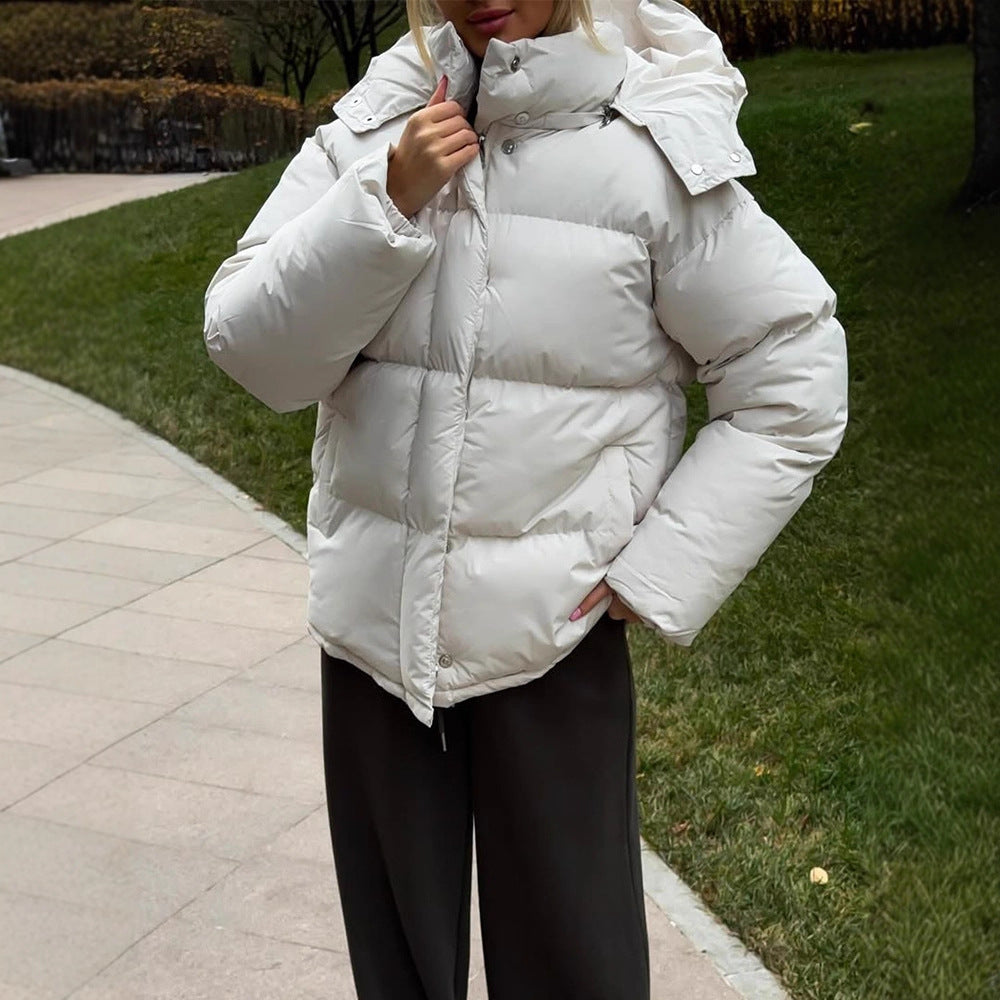 Ladies Short Windproof Quilted Puffer Jacket with Removable Hood and High Stand Collar Mune Fashion