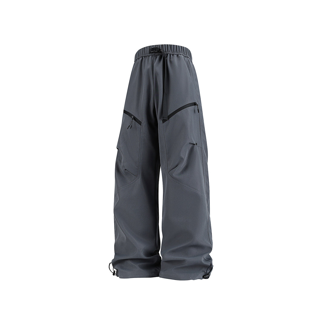 Men's Wide Technical Cargo Pants with Drawstring Waistband, Adjustable Leg Openings and Zipper Pockets Drune