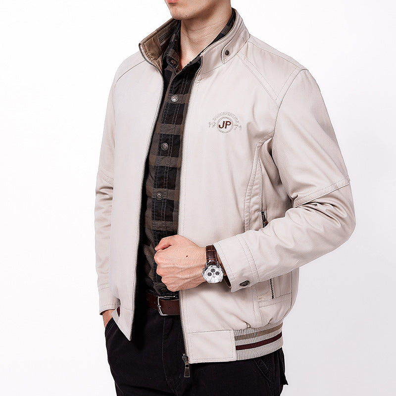 Men's lightweight canvas transition jacket with quilted shoulder yoke and zipper Mune Fashion