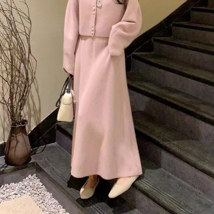 Ladies Elegant Maxi Skirt with Flowing Cut Mune Fashion