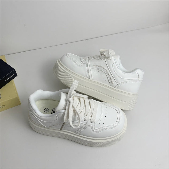 Women Platform Sneakers with trendy design and cushioning sole Mune Fashion