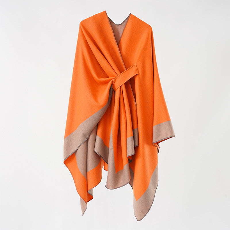 Women's loosely cut cape made of wool blend with tie belt and contrasting edges Mune Fashion