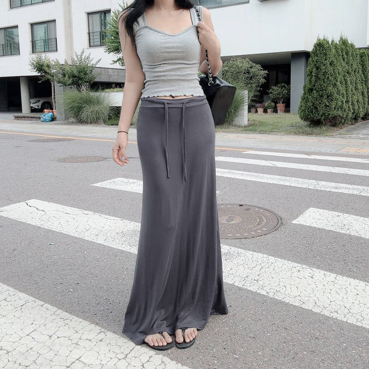 Ladies nan maxi skirt made of soft jersey with tie waistband, high waist and side slits Mune Fashion