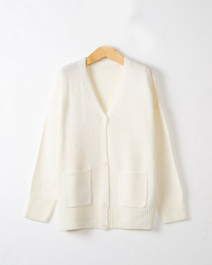 Women Fine Oversize Knit Cardigan with V-Neck, Button Placket and Patch Pockets Mune Fashion