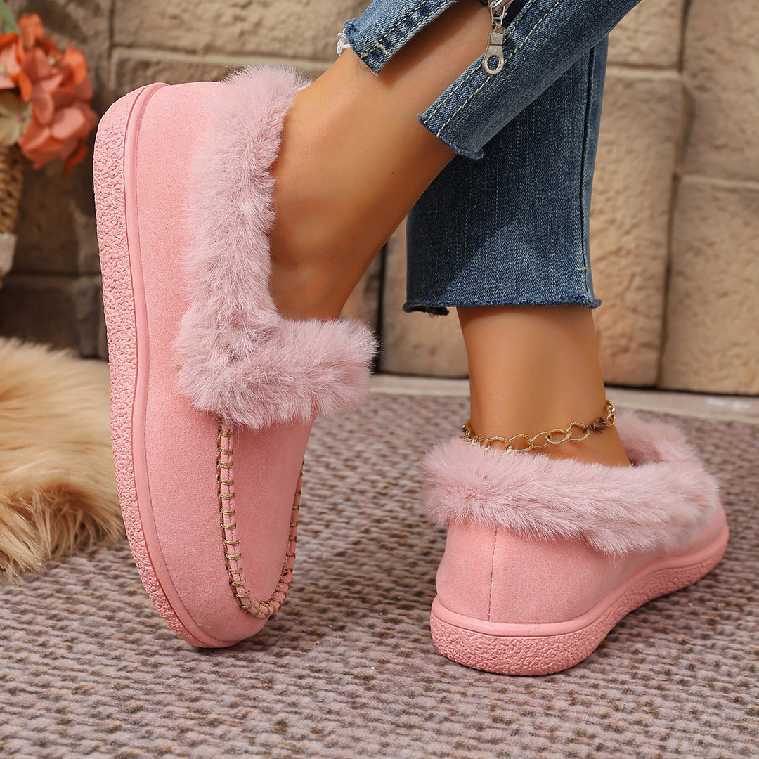 Women Padded Moccasin Slippers with Faux Fur Trim and Decorative Stitching Mune Fashion