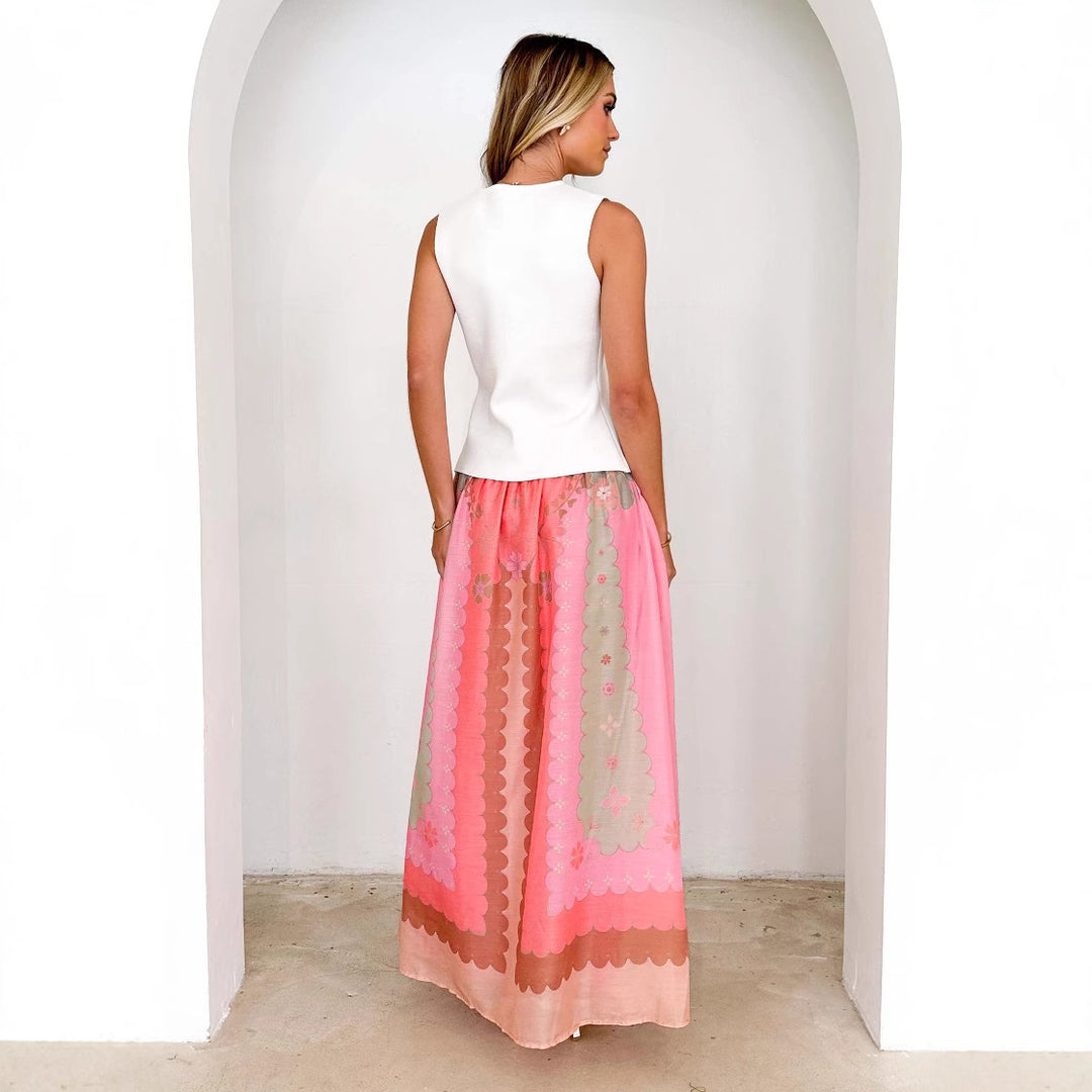 Women's flowing maxi skirt with V-shaped yoke, narrow drawstring waist and printed scallop pattern Mune Fashion