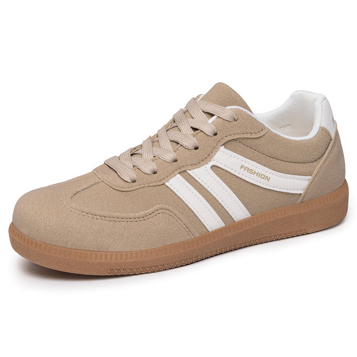 Women's retro-inspired low-top sneakers with suede and synthetic trims Mune Fashion