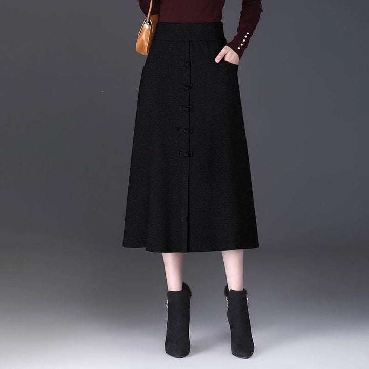 Ladies Elegant and Chic Midi Skirt with Button Details Mune Fashion