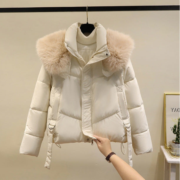 Ladies nano short thermo puffer jacket with detachable faux fur collar, high closing stand-up collar, and drawstring hem Mune Fashion