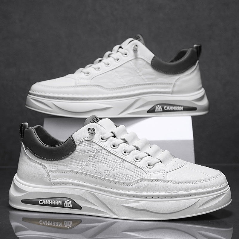 Unisex minimalist platform sneaker made of textured synthetic leather with padded heel collar and sculpted outsole Mune Fashion