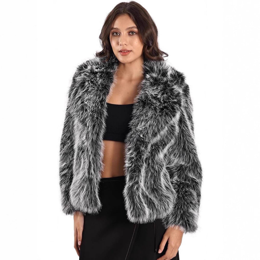 Ladies short jacket made of dense artificial fur with generous shawl collar Mune Fashion