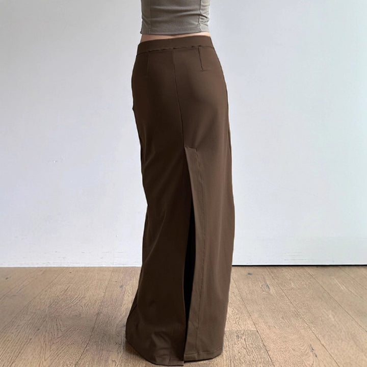 Women's tailored maxi skirt with high waistband, straight fall and side slit Mune Fashion