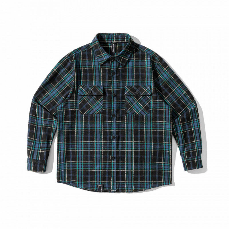 Unisex Checked Overshirt in Boxy Workwear Style with Patch Pockets and Shirt Collar Mune Fashion