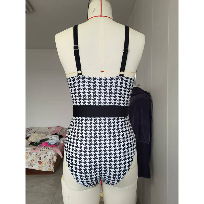 Women's One-Piece Swimsuit with Elegant Belt Details Mune Fashion