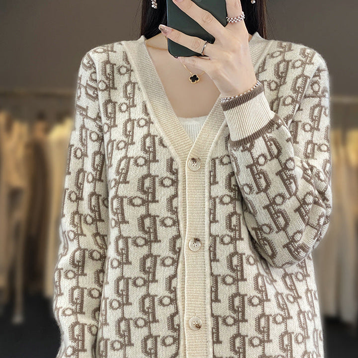 Women's Patterned Jacquard Knitted Cardigan with V-Neck and Pearl Buttons Mune Fashion