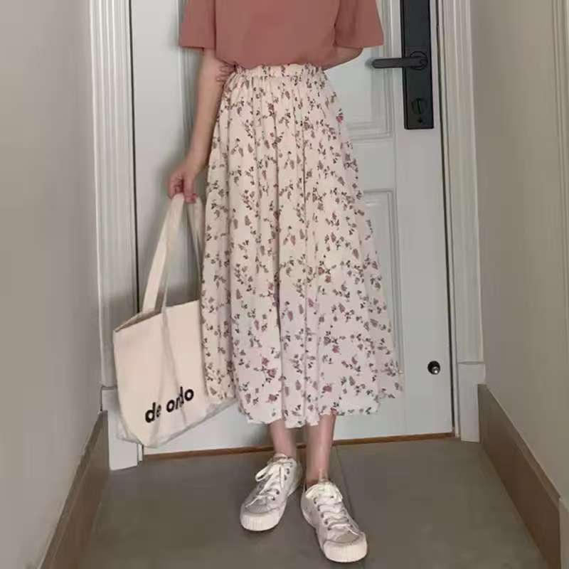 Women's Elegant Midi Skirt with Floral Pattern Mune Fashion