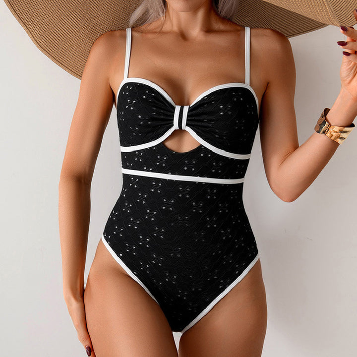 Women's Elegant One-Piece Swimsuit with Trendy Knot Design Mune Fashion