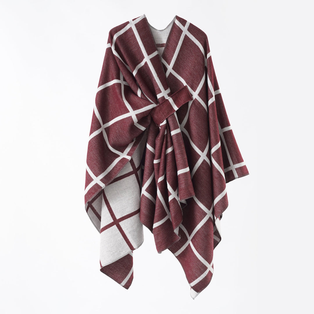 Women's Oversize Poncho made of fine knit with waistband and check pattern Mune Fashion