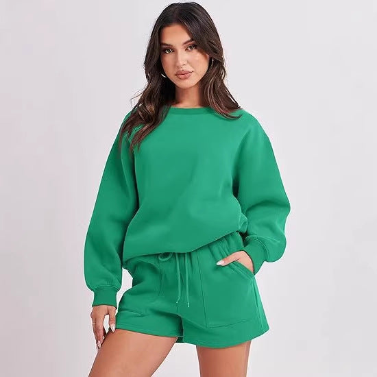 Women's Casual Sweat Set with Oversized Sweatshirt and High-Waisted Shorts Mune Fashion