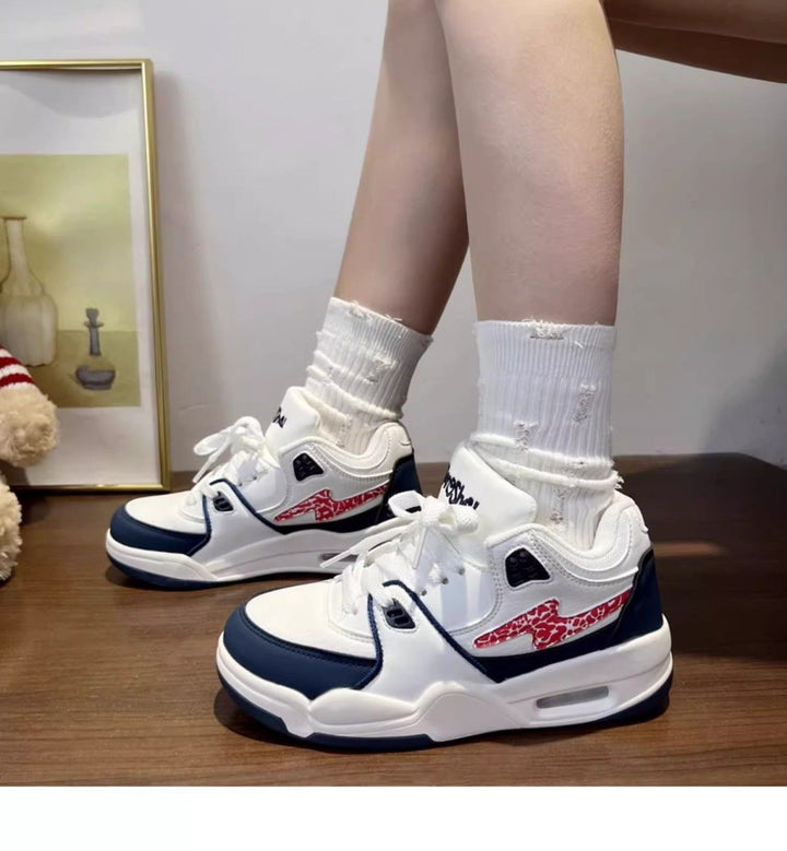 Women's Sporty Sneakers with Breathable Upper Material and Cushioning Properties Mune Fashion