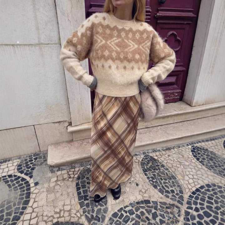 Women's Fluffy Knitted Sweater with Norwegian Pattern and Boxy Fit Mune Fashion