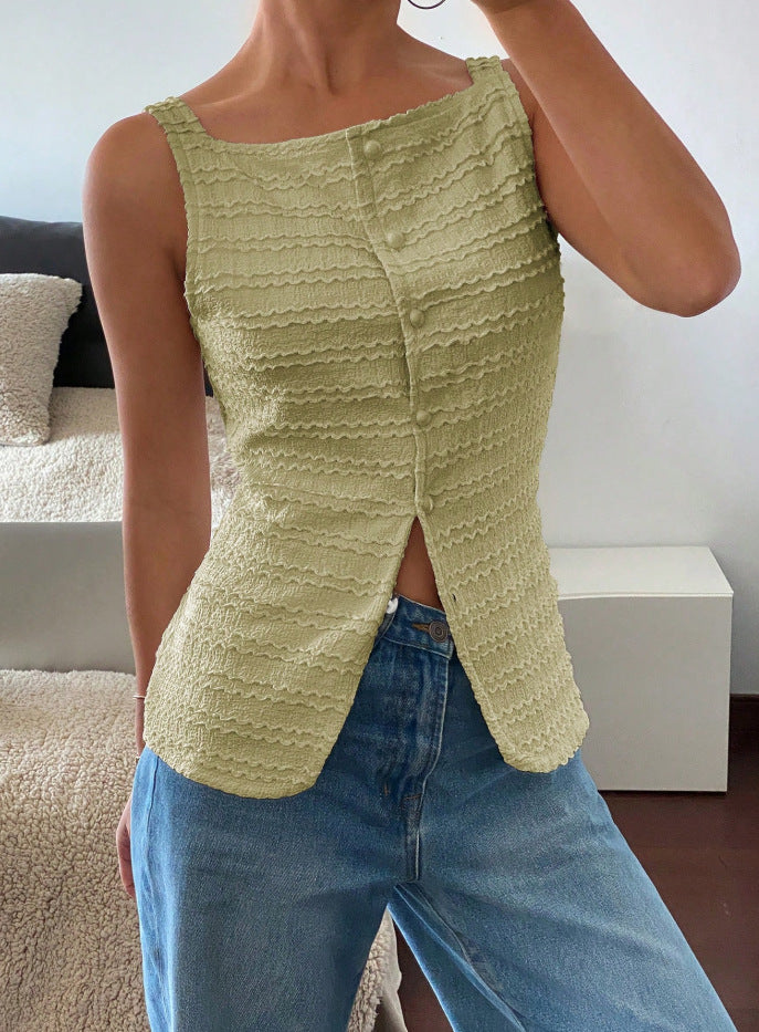 Women's sleeveless structured top with decorative button placket and front slit Mune Fashion