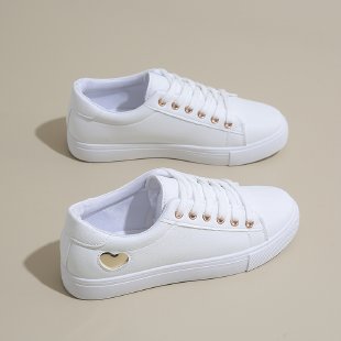 Damen Minimalistische Low-Top Sneaker mit glatter Kunstlederoptik und komfortabler Gummisohle Mune Fashion