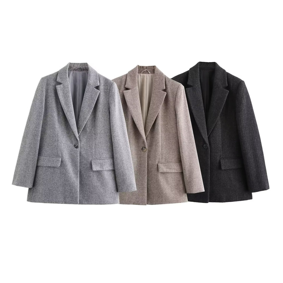 Women's wool blend blazer coat with tailored cut and single button closure Mune Fashion