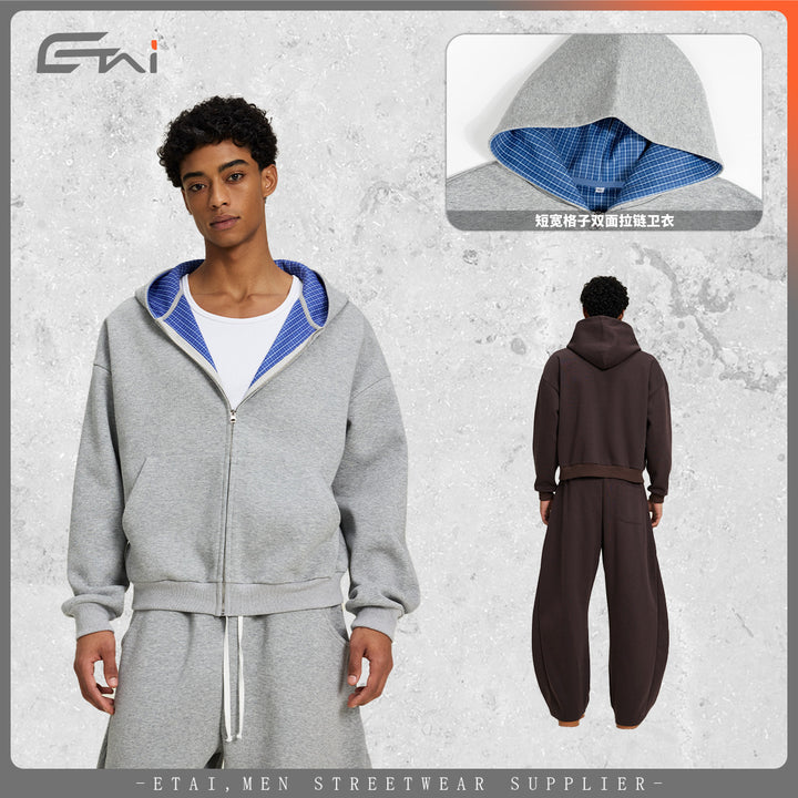 Unisex short cut oversized hoodie jacket with full zip, checkered lined hood and kangaroo pocket Mune Fashion