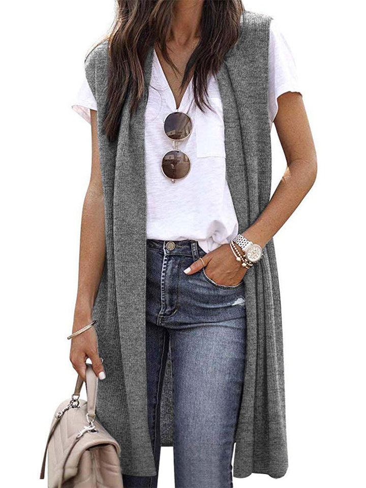 Women’s knit vest in a casual oversized design with open fronts and short sleeve length Mune Fashion
