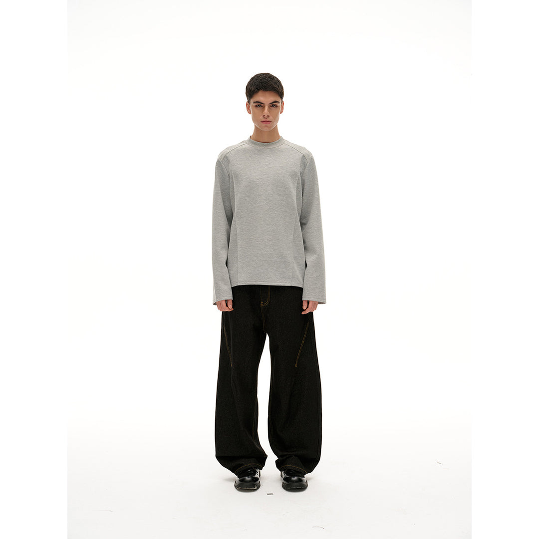 Unisex Oversized Sweatshirt with raglan sleeves and minimalist dividing seams Mune Fashion