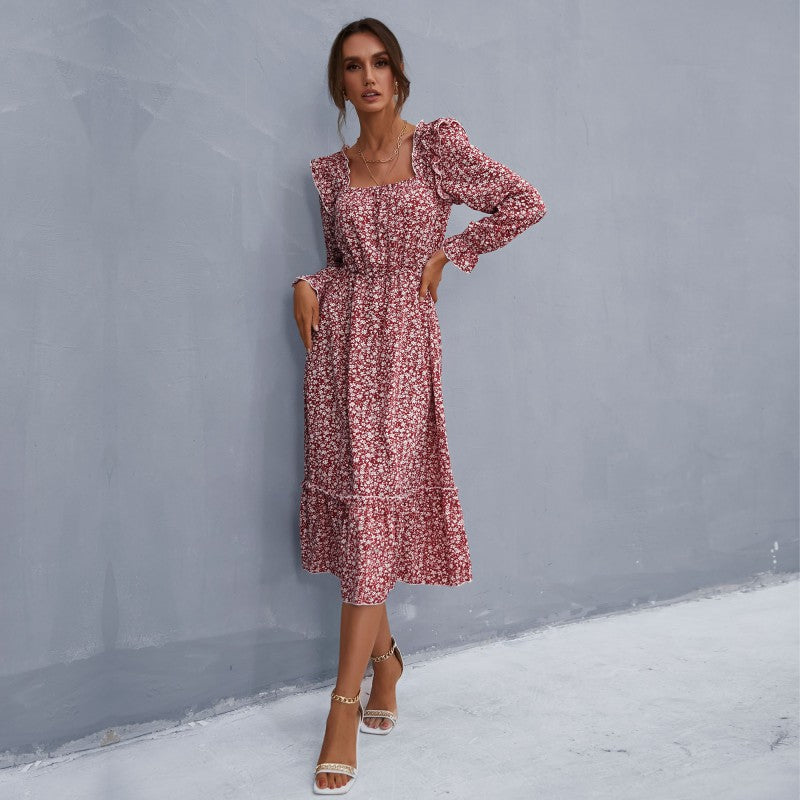 Women's midi dress in vintage style with square neckline, ruffles, and elastic waist Mune Fashion