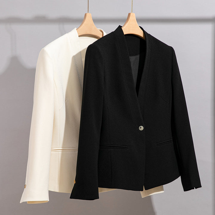 Women’s fitted single-button blazer with minimalist V-front and slip pockets Mune Fashion