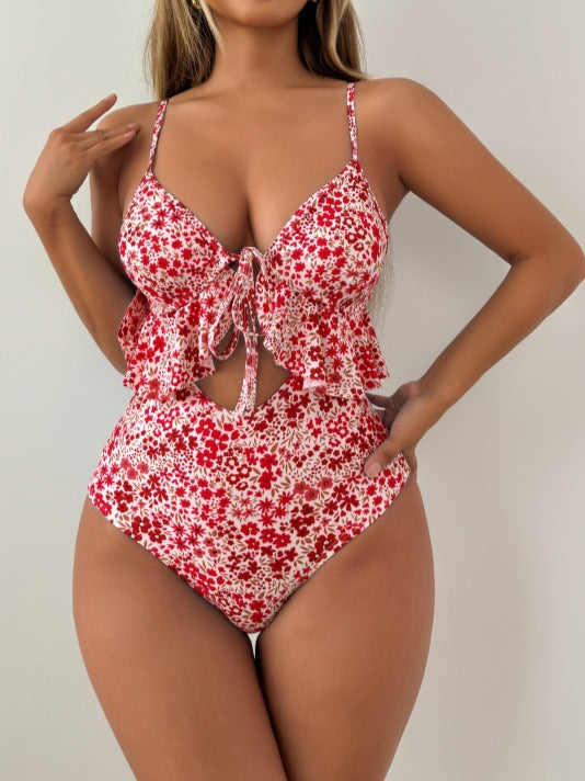 Ladies Elegant Two-Tone Swimsuit with Ruffle Detail Mune Fashion