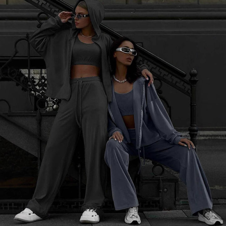 Women's soft velvet lounge set with short zipper, extra long drawstrings, and high-cut comfort pants Mune Fashion
