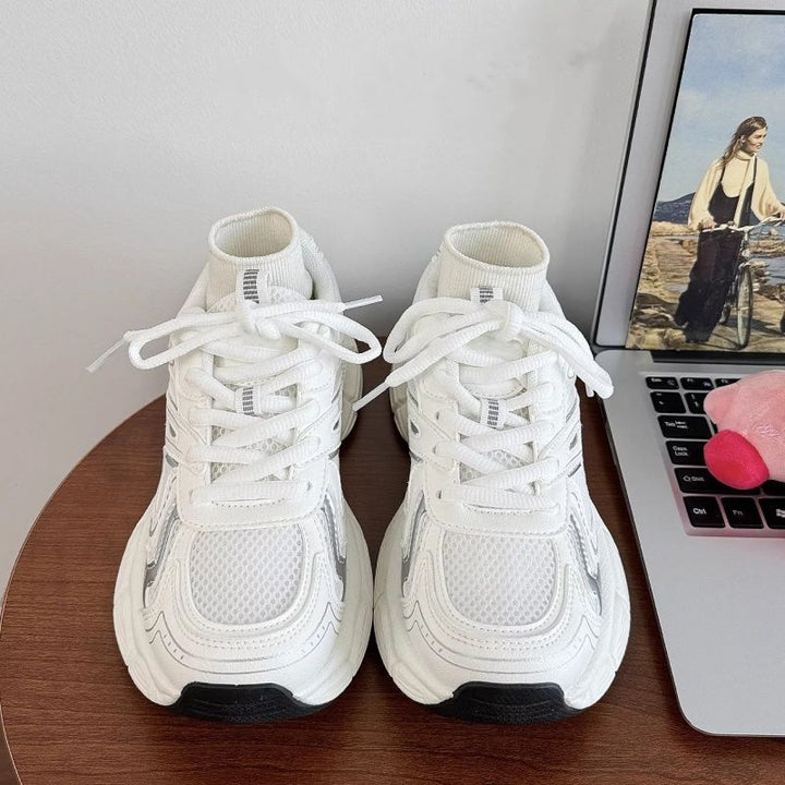 Ladies Comfortable Sports Sneakers with Breathable Mesh Upper and Stable Sole Mune Fashion