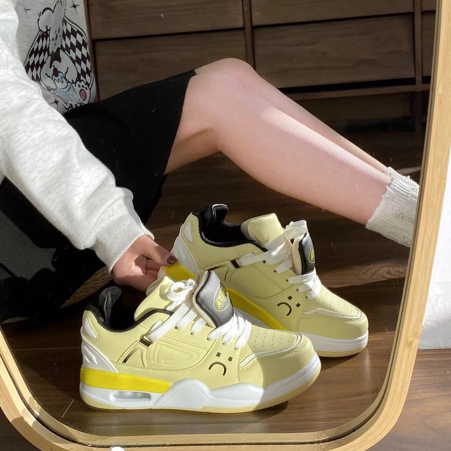 Women's Athletic Sneakers with Breathable Upper Material and Cushioning System Mune Fashion