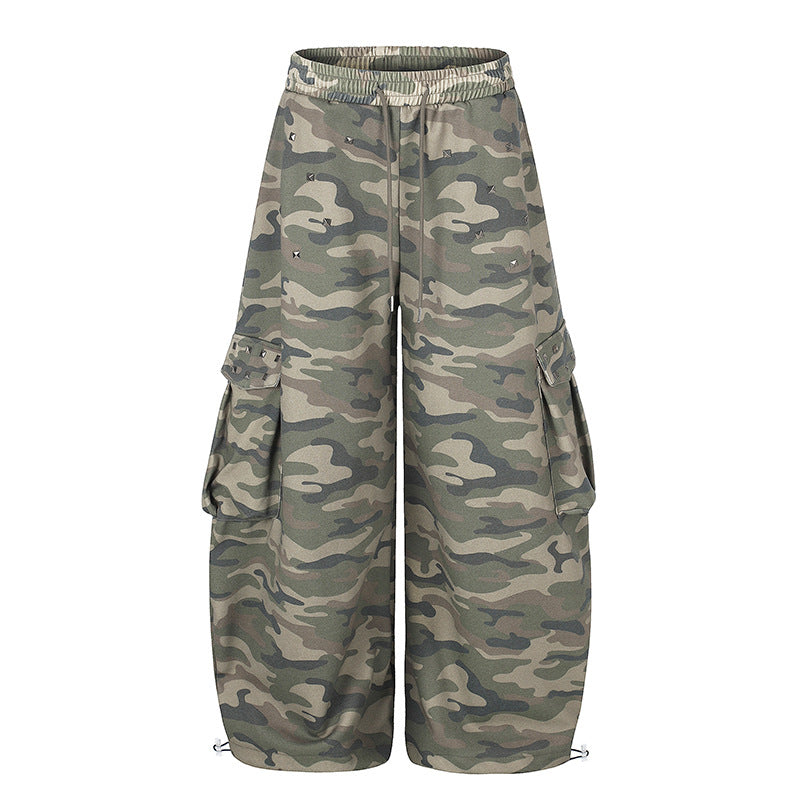 Women's Wide Cargo Pants in Camouflage Design with Elastic Waistband and Large Pockets Mune Fashion