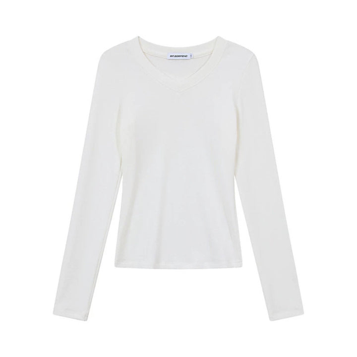 Women's long sleeve shirt with V-neck and fitted slim-fit style