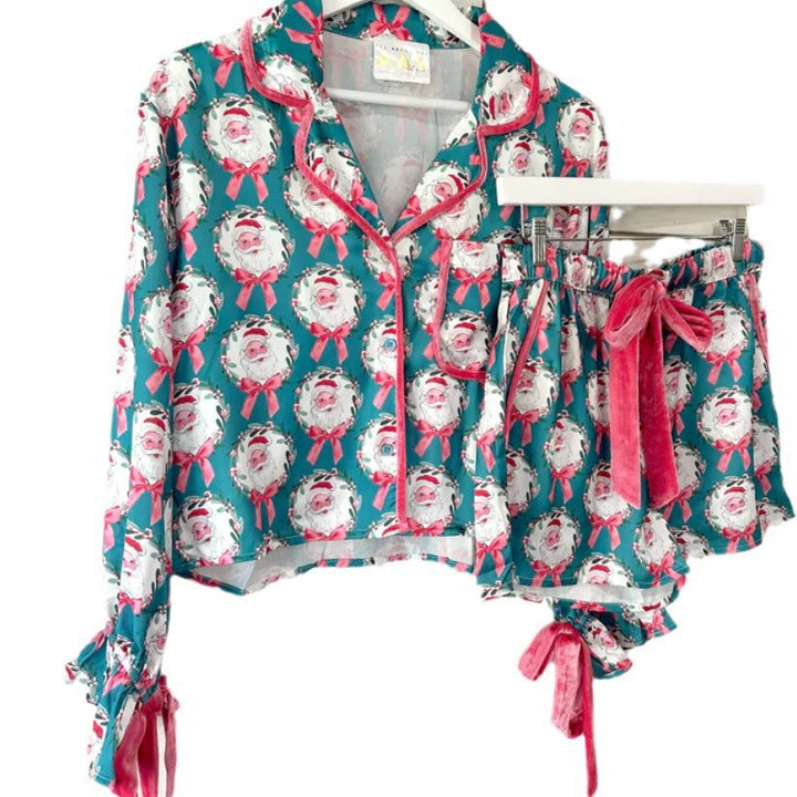 Ladies playful two-piece pajama set with ruffle sleeves, drawstring and chest pocket Mune Fashion