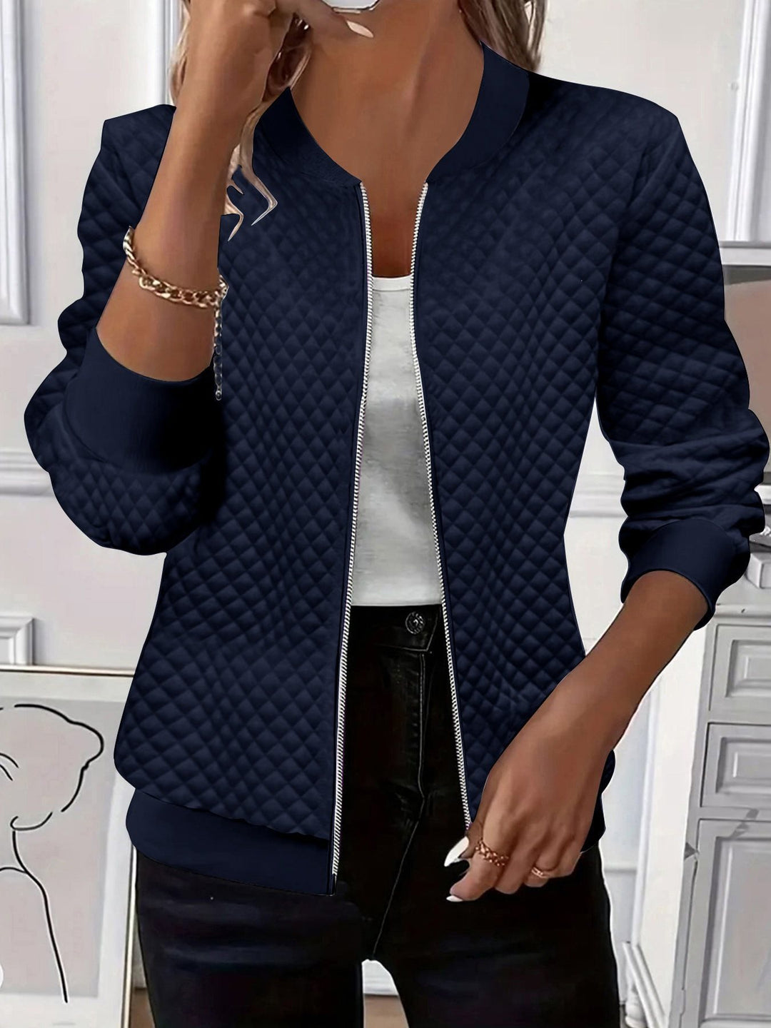 Ladies quilted bomber jacket with zipper and ribbed cuffs Mune Fashion