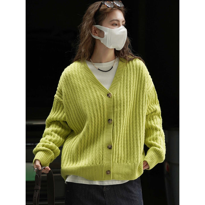 Women's Ergonomic Face Mask with Filter Pocket and Soft Ear Loops Mune Fashion