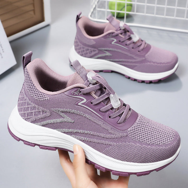 Women’s breathable knit running sneakers with quick-lace system, padded EVA midsole and patterned outsole Mune Fashion