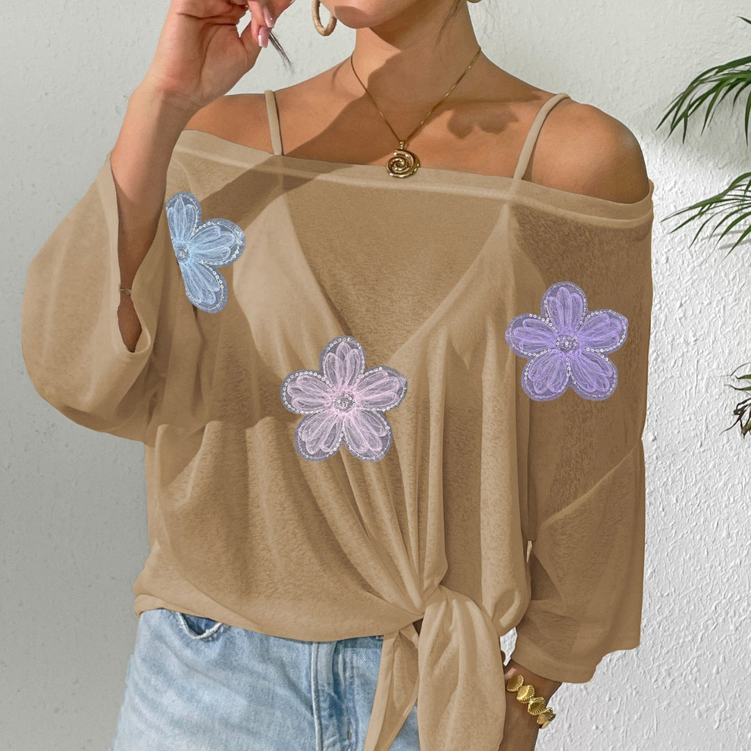 Women's casual top with floral design and side knot Mune Fashion