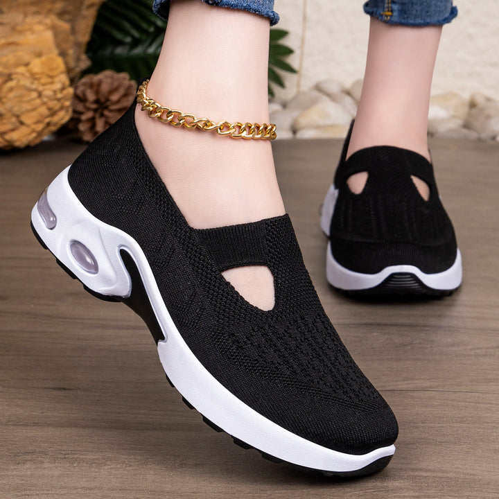 Women Sporty Slip-On Sneakers with comfortable Strobel construction and breathable upper material Mune Fashion