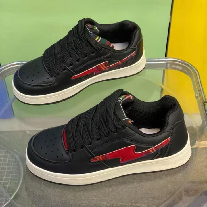 Women Sporty Low-Top Sneakers with Breathable Mesh Upper and Cushioning Sole Mune Fashion
